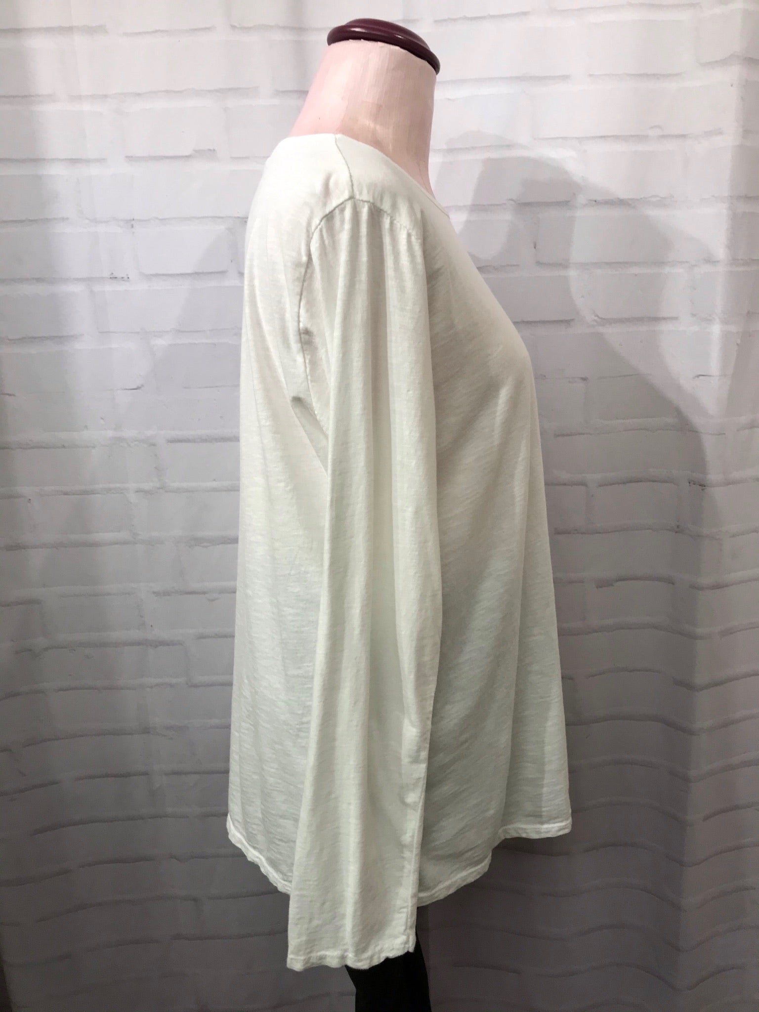 Basic Long Sleeved T-Shirt - Soft White